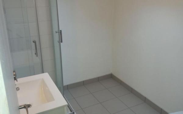 Maison à louer    4 pièces •  La Fère