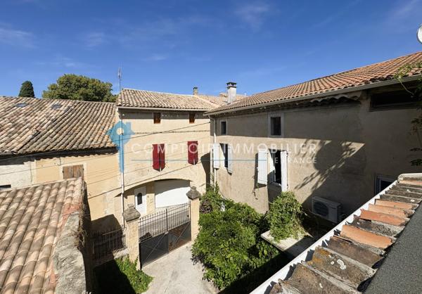 Maison de village
                                                                                                                                                                                                                                                                                                                        6 pièce(s)                                                                                                                                                                                                          4 chambre(s)                                                                                                                                                                                                          120  m²