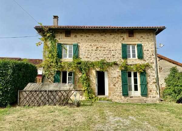 Maison à vendre    5 pièces •  Peyrilhac