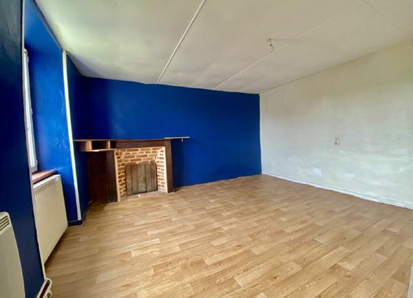 Maison à vendre    5 pièces •  Peyrilhac