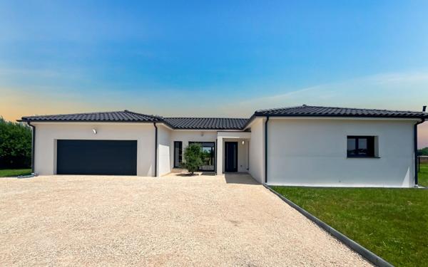 Maison à vendre    5 pièces •  Castelsarrasin