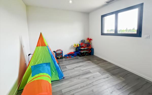 Maison à vendre    5 pièces •  Castelsarrasin