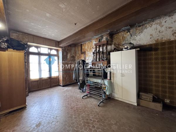 Maison de village
                                                                                                                                                                                                                                                                                                                        4 pièce(s)                                                                                                                                                                                                          3 chambre(s)                                                                                                                                                                                                          120  m²