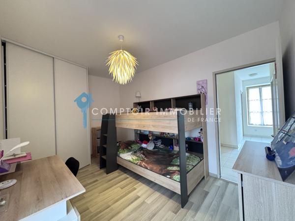 Maison de village
                                                                                                                                                                                                                                                                                                                        4 pièce(s)                                                                                                                                                                                                          3 chambre(s)                                                                                                                                                                                                          120  m²