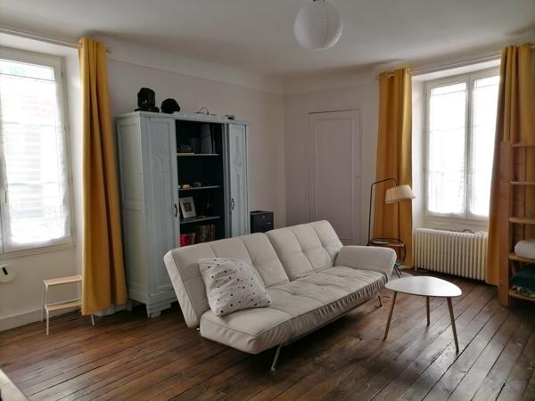 CENTRE-VILLE DE POITIERS - MAISON T 8 Poitiers (86000)