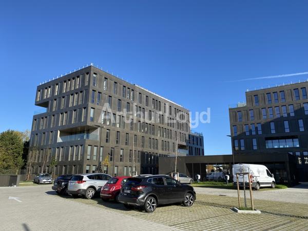Bureaux neufs à louer à Villeneuve d'Ascq - Plateaux modulables avec terrasses et parkings au Parc de la Haute Borne