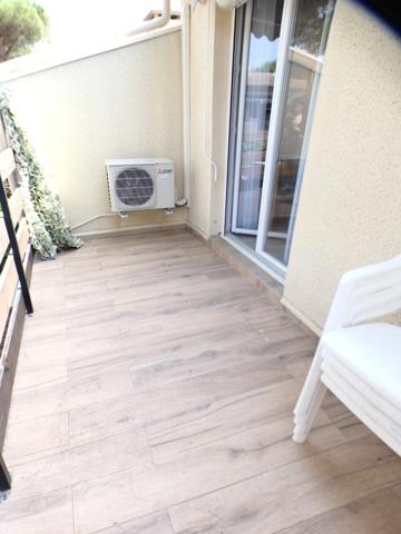 Pinède. Studio cabine mezzanine