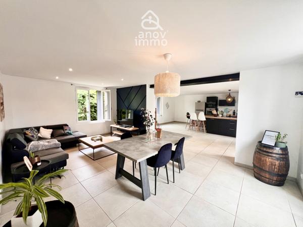 Maison
                                                                                                                                                                                                                                                                                                                        4 pièce(s)                                                                                                                                                                                                          2 chambre(s)                                                                                                                                                                                                          135  m²