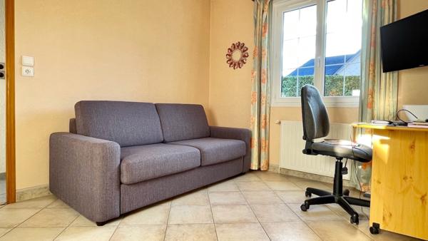 Maison
                                                                                                                                                                                                                                                                                                                        4 pièce(s)                                                                                                                                                                                                          3 chambre(s)                                                                                                                                                                                                          90  m²