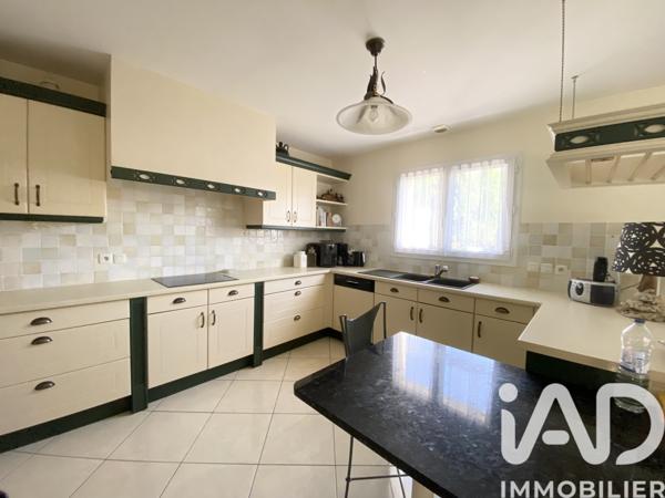 Maison à vendre 8 pièces 204 m² Talmont-Saint-Hilaire