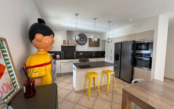 Maison à vendre    5 pièces •  Aubignan