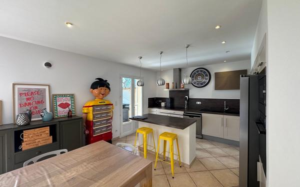 Maison à vendre    5 pièces •  Aubignan