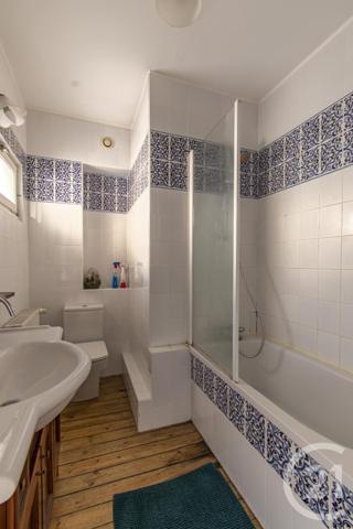 Maison à vendre  5 pièces - 75 m2 LAVAL - 53