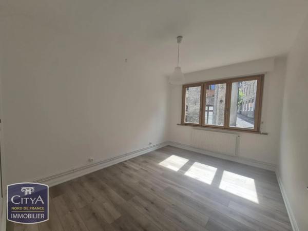 Appartement à louer 3 pièces 72m² Saint-Omer (62500)