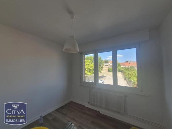 Appartement à louer 3 pièces 72m² Saint-Omer (62500)