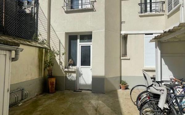Appartement à louer    2 pièces • 38 m2 Paris 14