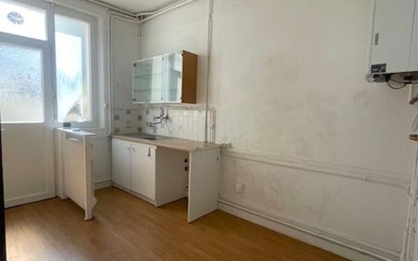 Appartement à louer    2 pièces • 38 m2 Paris 14