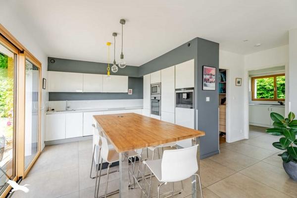 Maison à vendre 622 560 € Plougastel-Daoulas 7 p 196 m² DPE A