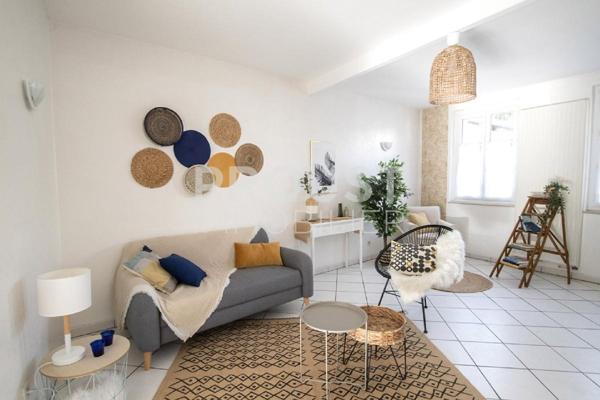 Au coeur de champdeniers maison de bourg de 115 m² avec jardin et garage