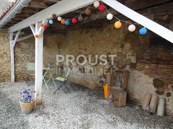 Au coeur de champdeniers maison de bourg de 115 m² avec jardin et garage