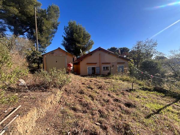 CARROS - MAISON À VENDRE -  80 m2 habitable + Terrain constructible de + de 2000 m2