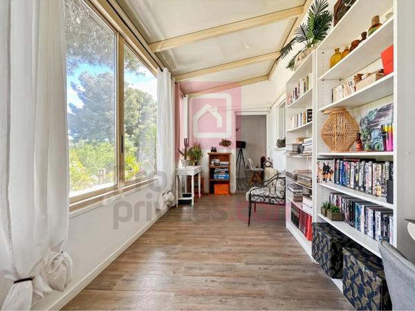 CARROS - MAISON À VENDRE -  80 m2 habitable + Terrain constructible de + de 2000 m2