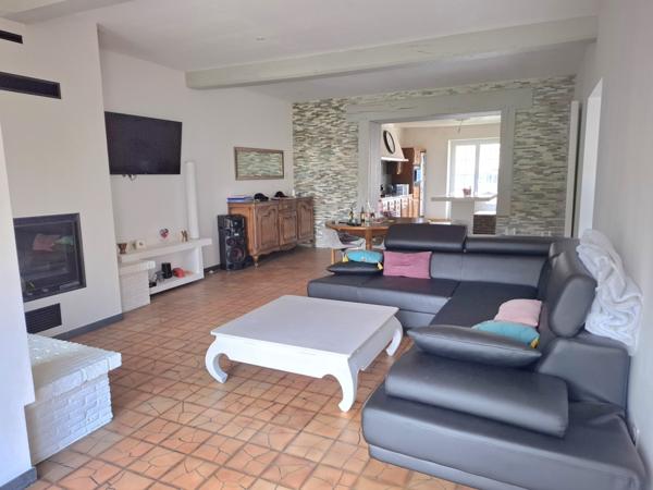 À vendre - Maison individuelle, 7 pièces située à René (72260)