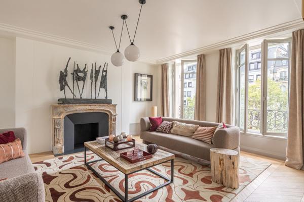 Vente Duplex de luxe Paris 6 4 Pièces 147.8 m²