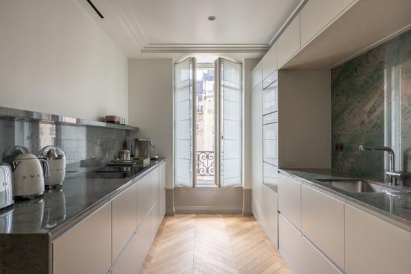 Vente Duplex de luxe Paris 6 4 Pièces 147.8 m²