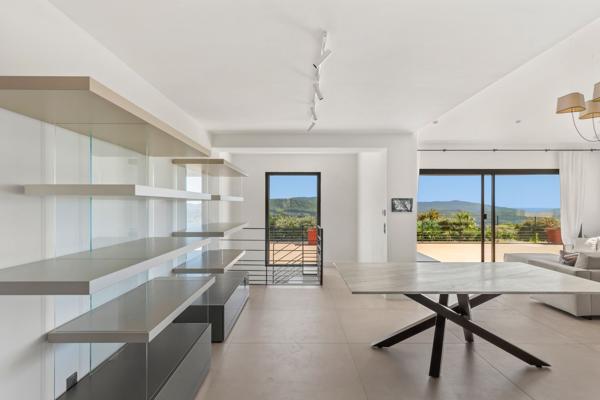 Vente Maison de luxe La Cadière-d'Azur 9 Pièces 250 m²