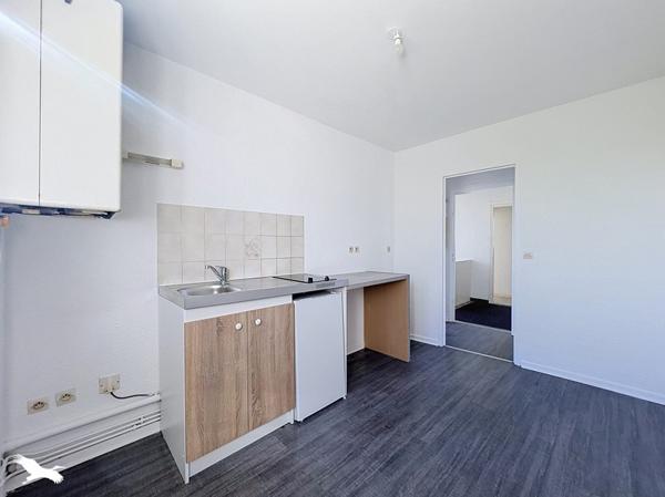 Appartement à vendre 104 300 € Gujan-Mestras 2 p 40 m² DPE D