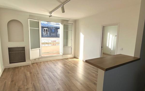 Appartement à vendre    2 pièces • 46,78 m2 Vincennes