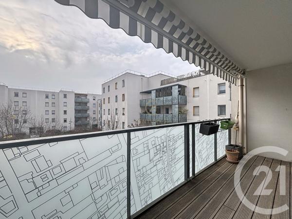 Appartement F4 à vendre  4 pièces - 83 m2 VENISSIEUX - 69