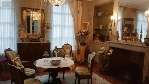 Achat - Maison Vendôme 41100 9 pièces 388 m 2 913 m 2