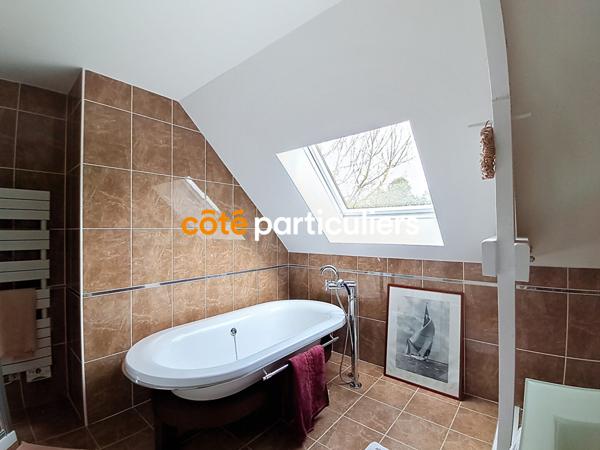 Vente Maison202 m² - 6 Pièces - PAUCOURT (45200)