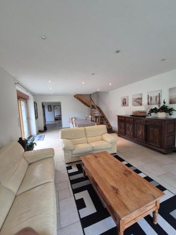 Propriété de charme avec 2 longères rénovées + dépendance à 500 m des plages de Plestin-les-Grèves