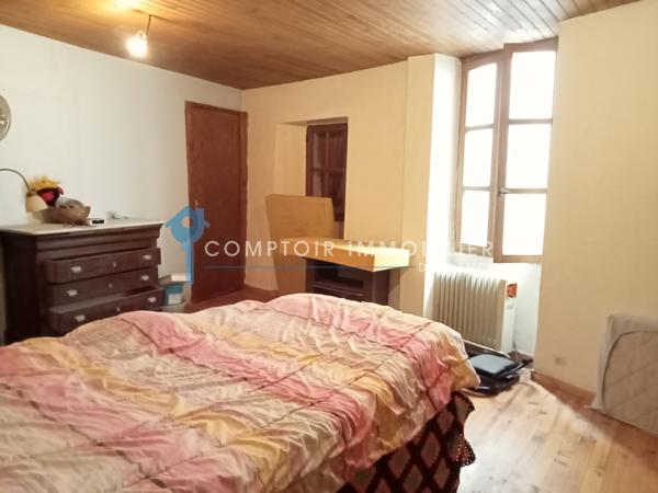 Maison
                                                                                                                                                                                                                                                                                                                        4 pièce(s)                                                                                                                                                                                                          2 chambre(s)                                                                                                                                                                                                          90  m²
