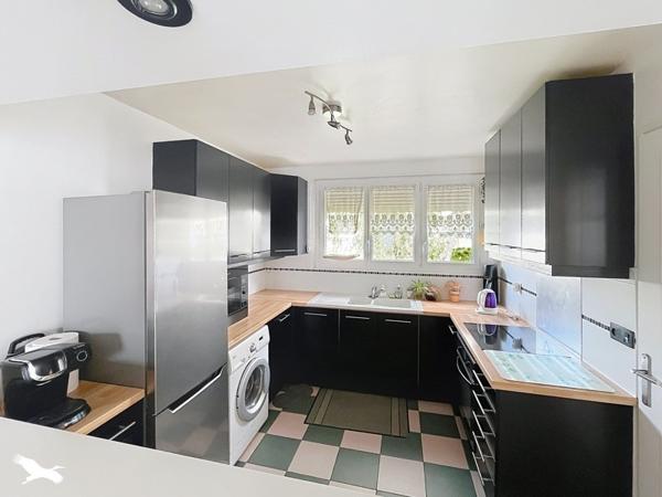 Maison à vendre 270 000 € Villepreux 4 p 85 m² DPE E