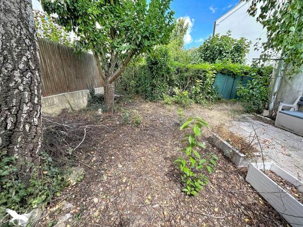 Maison à vendre 270 000 € Villepreux 4 p 85 m² DPE E