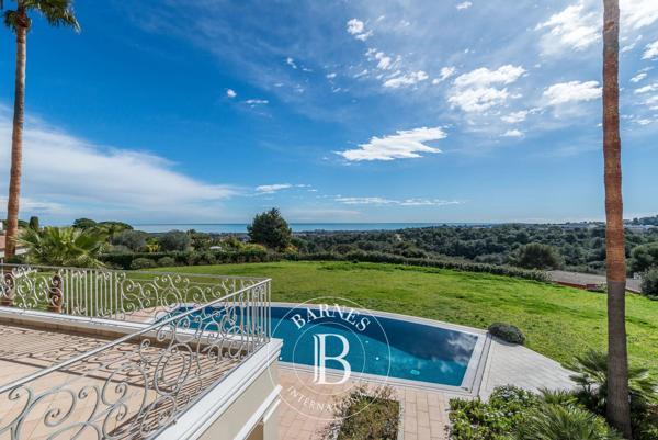 Biot, Villa 5 Chambres -  450 m² à vendre
