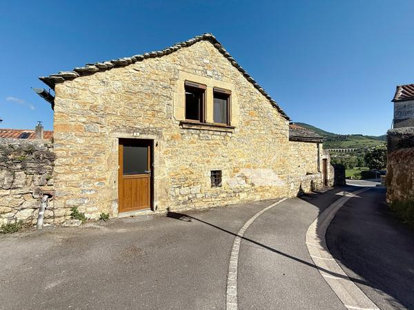 Paulhe (12520) Agréable maison de village à 10 minutes de Millau