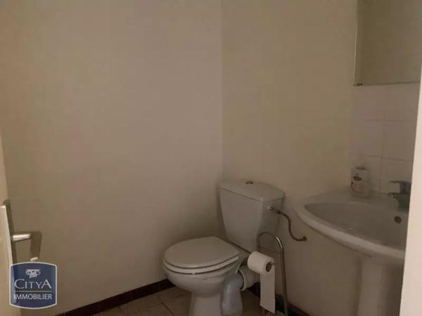 Local commercial à louer 52.72m²