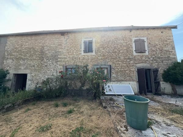 VAUCONCOURT NERVEZAIN (70) -  Propriété à vendre 6 pièces - 4 chambres