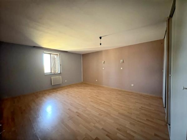 VAUCONCOURT NERVEZAIN (70) -  Propriété à vendre 6 pièces - 4 chambres