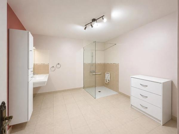 VAUCONCOURT NERVEZAIN (70) -  Propriété à vendre 6 pièces - 4 chambres