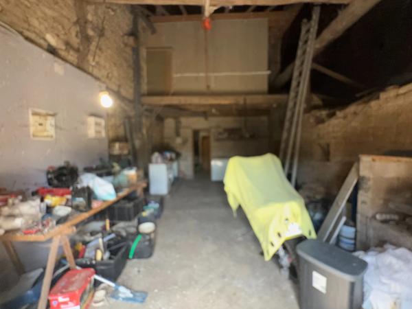 VAUCONCOURT NERVEZAIN (70) -  Propriété à vendre 6 pièces - 4 chambres