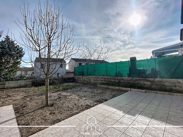 Maison 5 pièces - 93 m² Exclusivité efficity