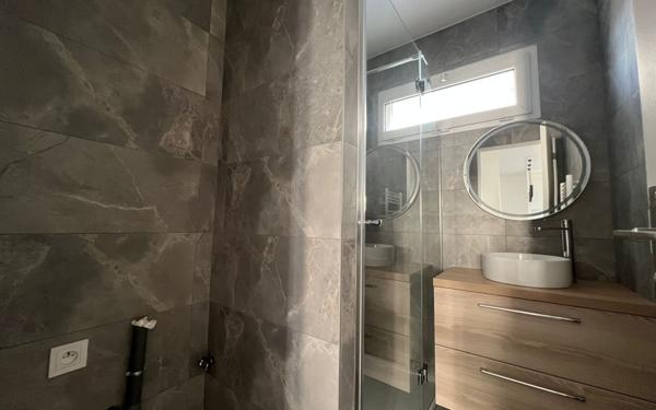 Appartement à vendre    2 pièces • 46,16 m2 Antony