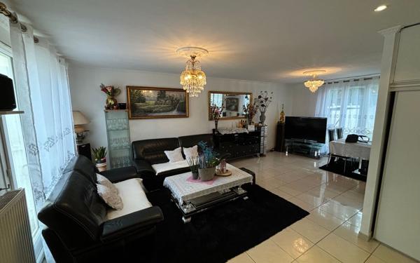 Maison à vendre    5 pièces • 95 m2 Goussainville