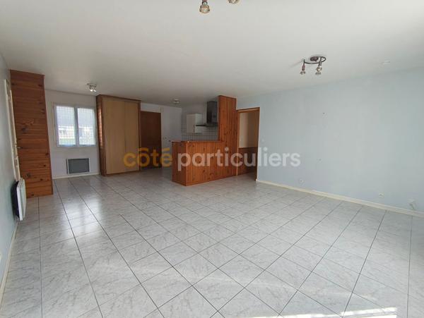 Vente Maison81 m² - 4 Pièces - SAINTE MARIE DU MONT (50480)